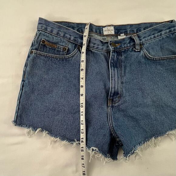 CLAUDIA | Calvin Klein Jeans Size 34 L to XL Cuttoff High Rise Mom Denim Shorts - Picture 4 of 6